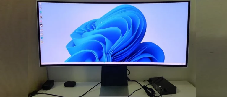 Samsung Odyssey OLED G8 Gaming Monitor Review: High-Performance Gaming With Smart TV