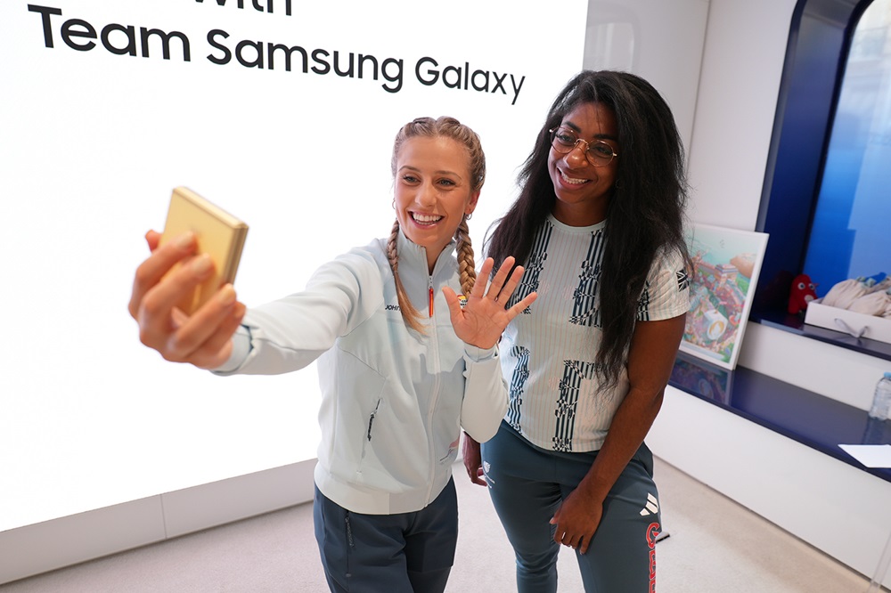 Samsung-Mobile-Team-Samsung-Galaxy-Paralympic-Games-Paris-2024-Kadeena-Cox-Desiree-Vila_main9