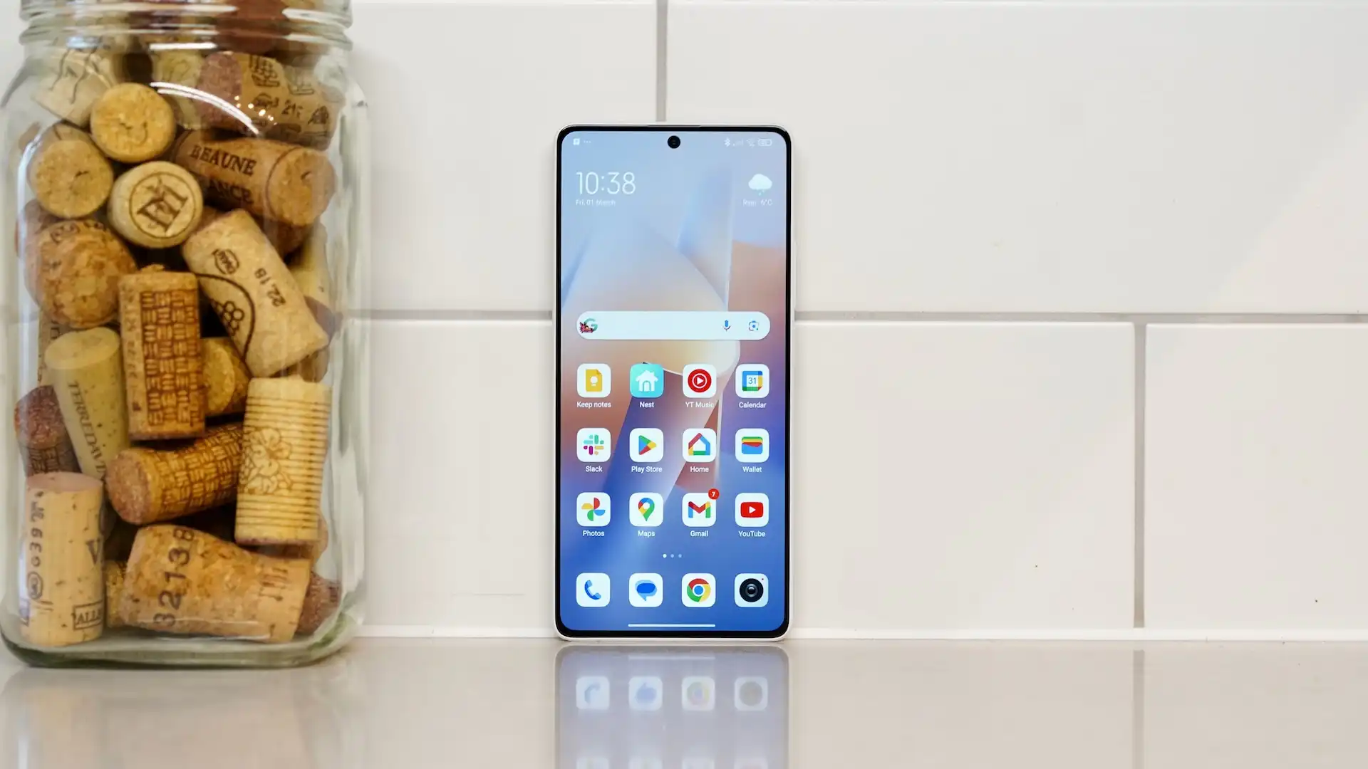 6. Xiaomi Redmi Note 13 5G – أفضل تصميم