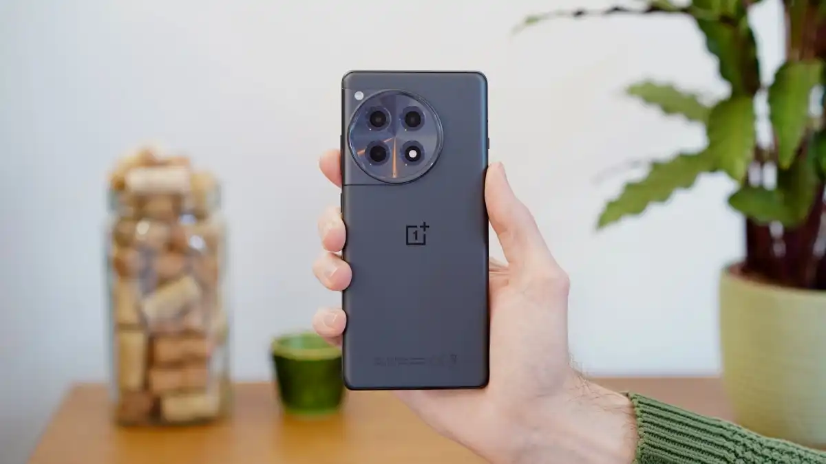 OnePlus-12R-5.webp