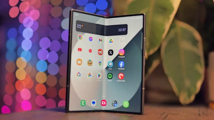 مراجعة هاتف Samsung Galaxy Z Fold 6