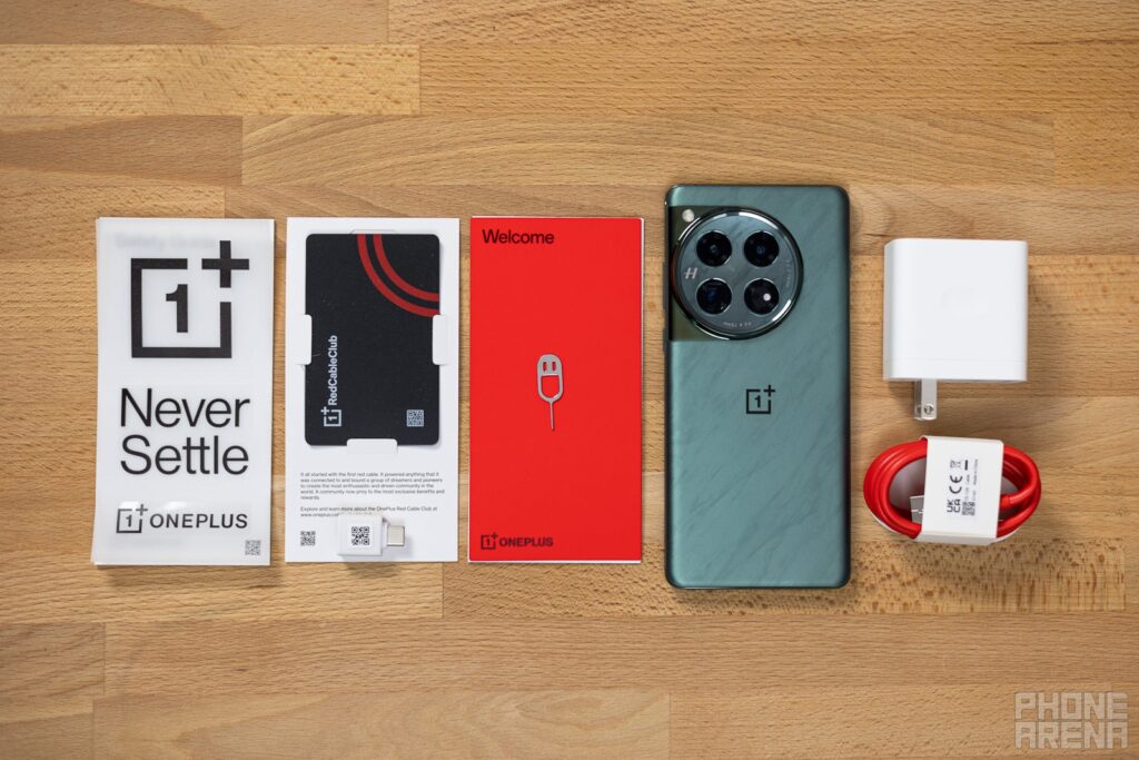 فتح صندوق هاتف OnePlus 12