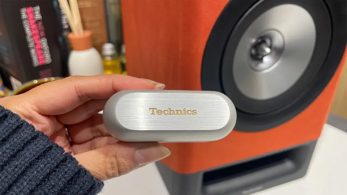 مراجعة 4 Technics EAH AZ100