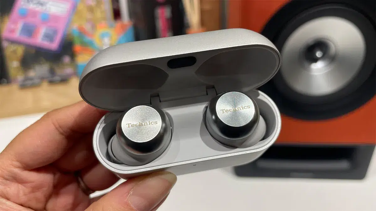 مراجعة 6 Technics EAH AZ100