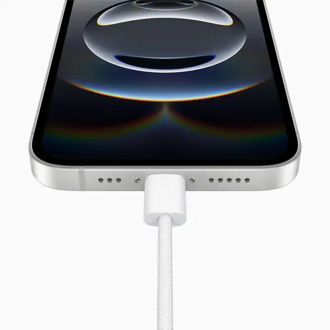 Apple iPhone 16e USB C 250219 inline.jpg.large