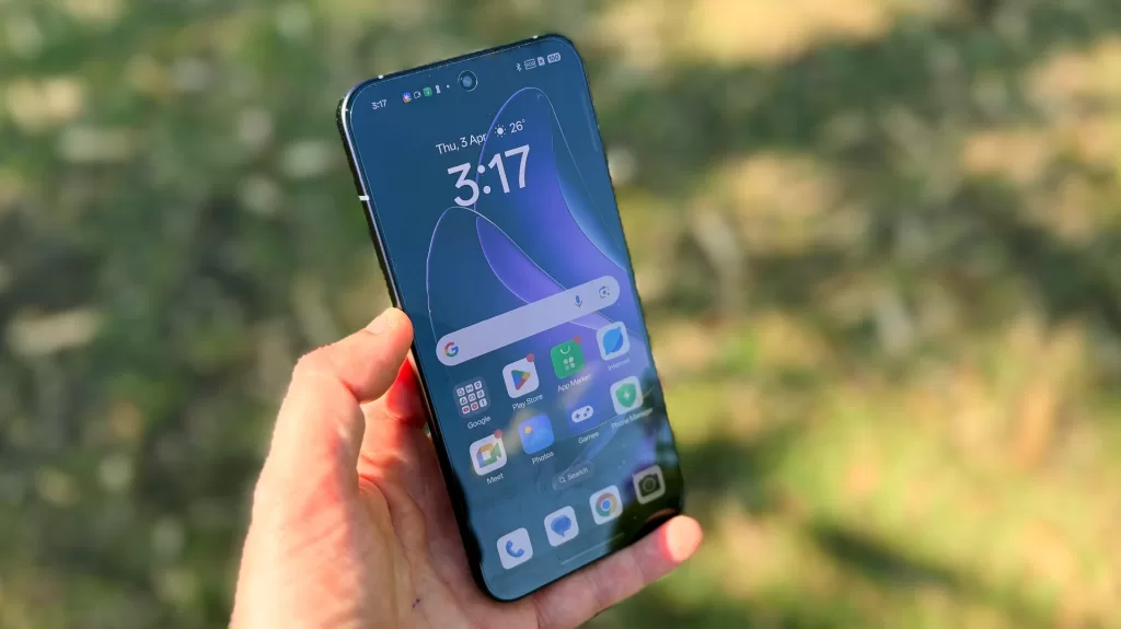 تم إطلاق هاتف Oppo Reno13 5G الجديد بسعة 12 جيجابايت + 512 جيجابايت باللون الأزرق السماوي 13 OppoReno13 2 1024x575 1