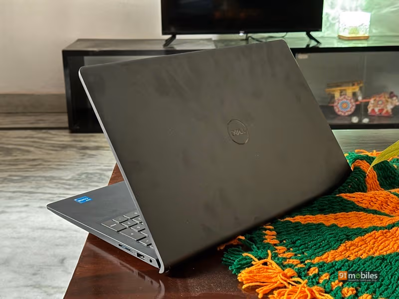 Dell Inspiron 15 3530