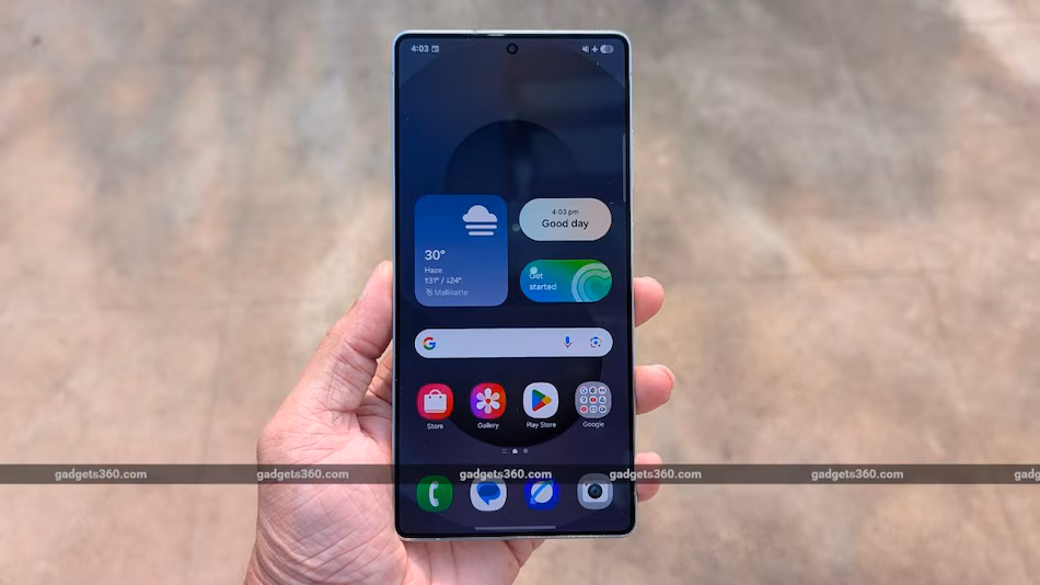 يحتوي هاتف Samsung Galaxy S25 Ultra على بطارية بسعة 5000 مللي أمبير في الساعة