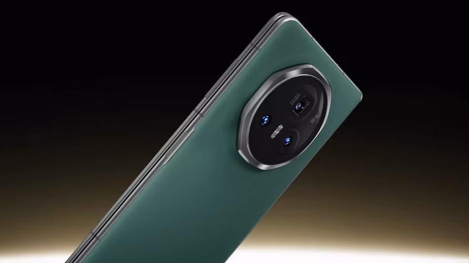يعمل هاتف Honor Magic V3 على معالج Snapdragon 8 Gen 3 SoC