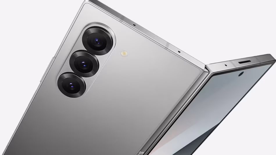 قد يكون هاتف Samsung Galaxy Z Fold 7 أنحف بمقدار 1.1 ملم من Galaxy Z Fold 6 عند فتحه