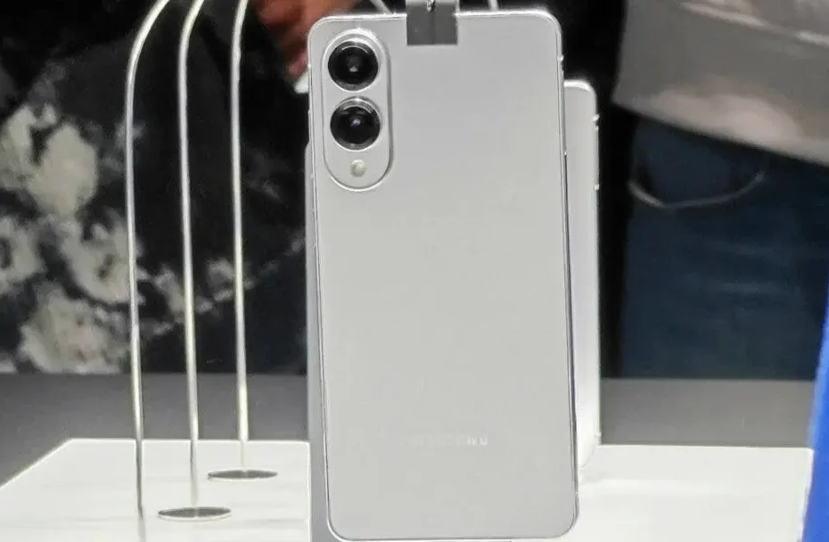 متى سيتم إطلاق هاتف Galaxy S25 Edge؟