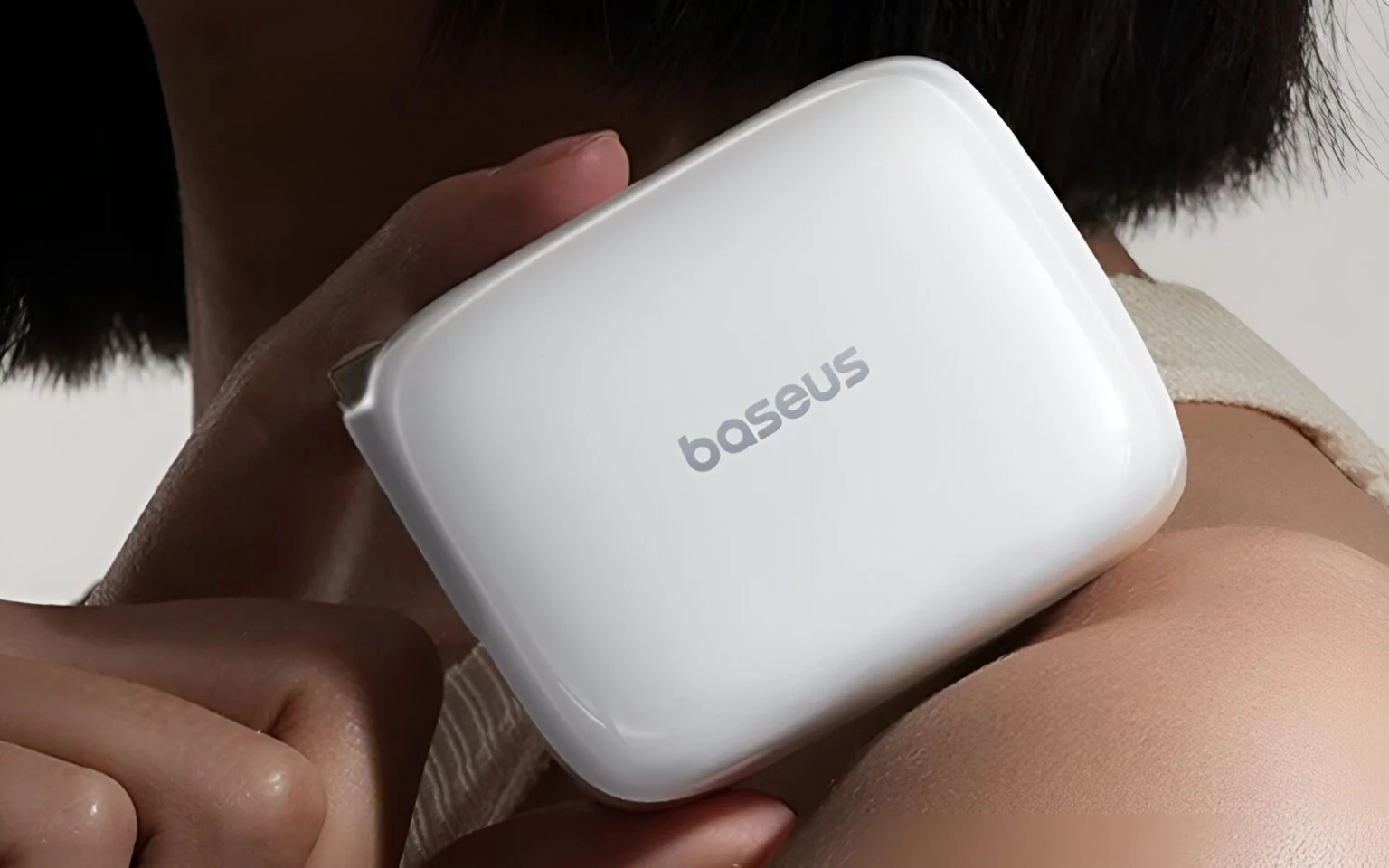 Baseus Retractable 67W Charger 1 1536x960 1