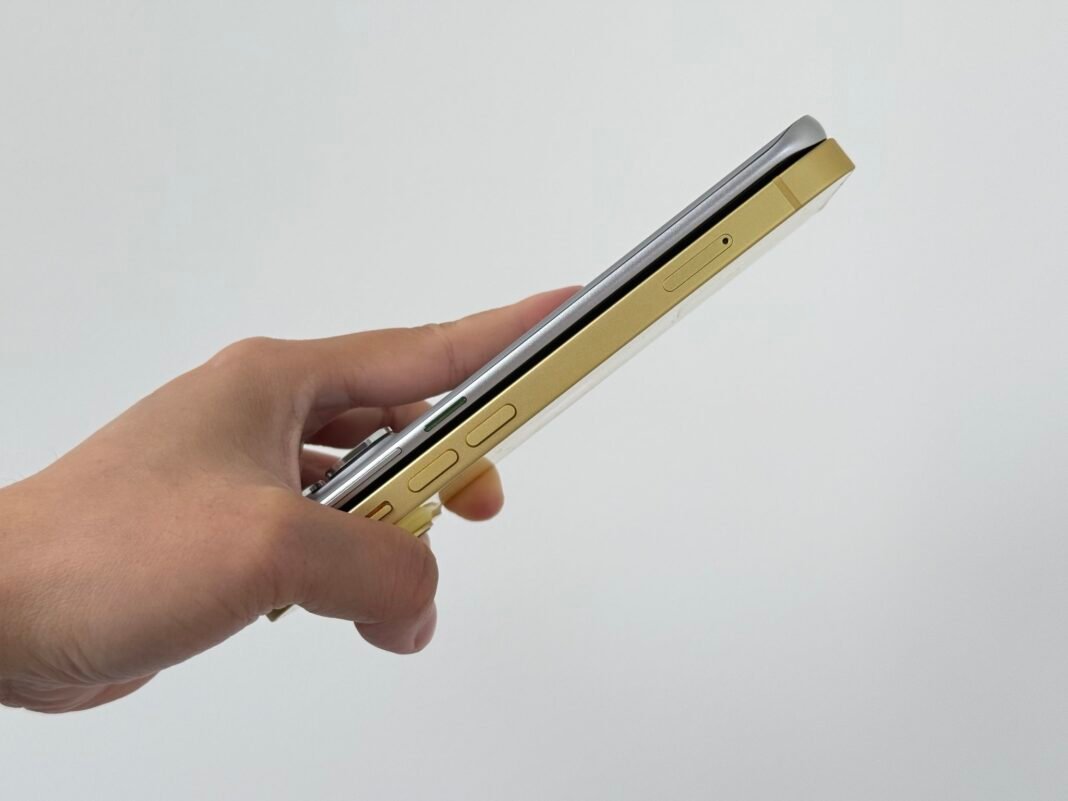 Infinix Hot 60 Pro+ vs iPhone 14
