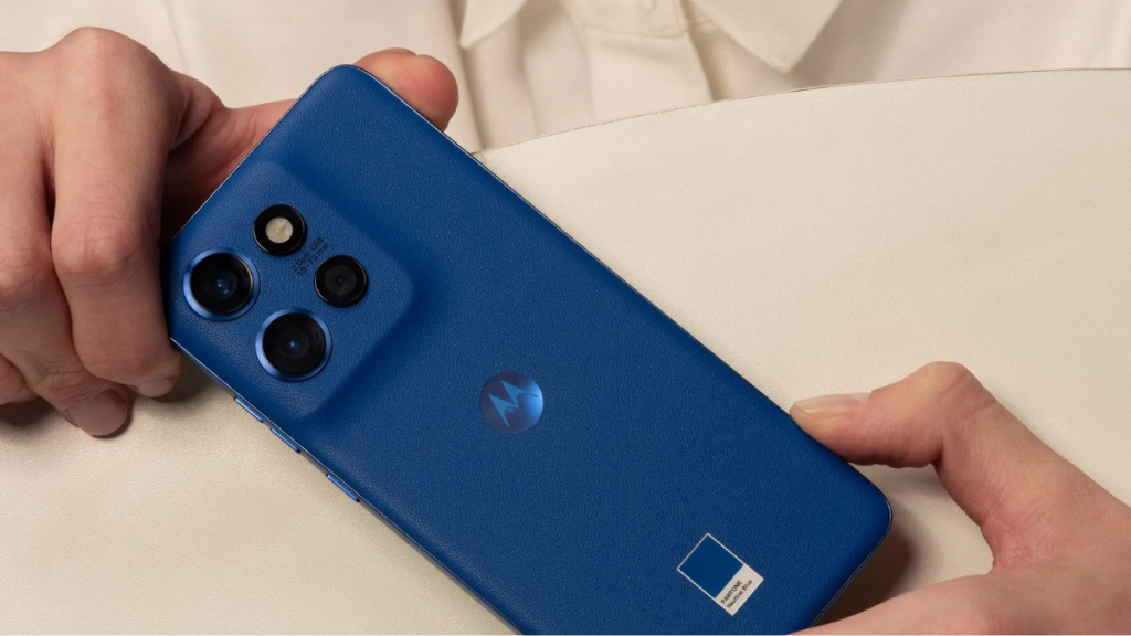 Motorola Android 16 ineligible phones
