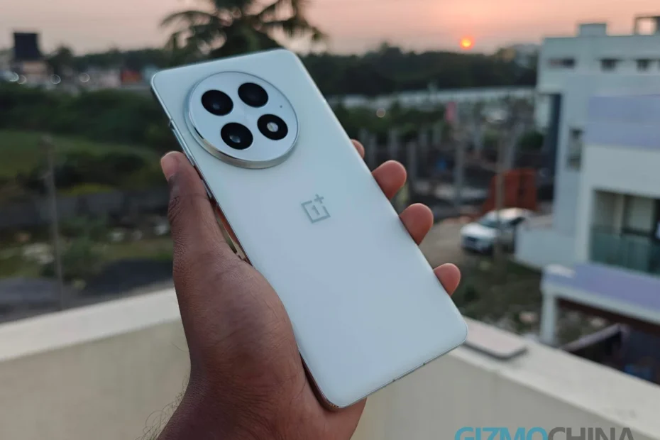 تسريب لهاتف OnePlus 15
