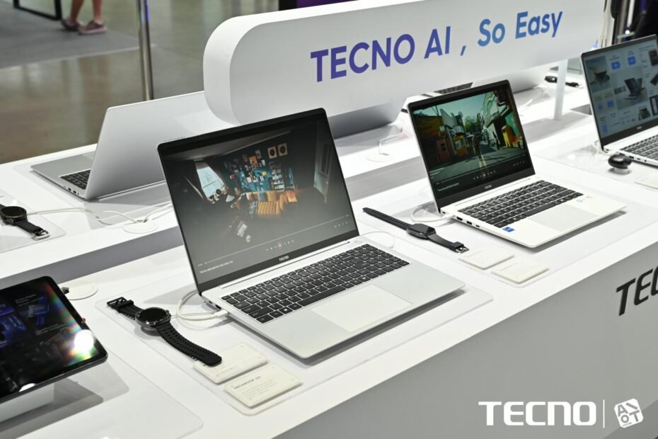 TECNO MEGABOOK S16