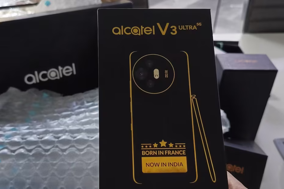 إعلانات تشويقية جديدة لهاتف Alcatel V3 Ultra