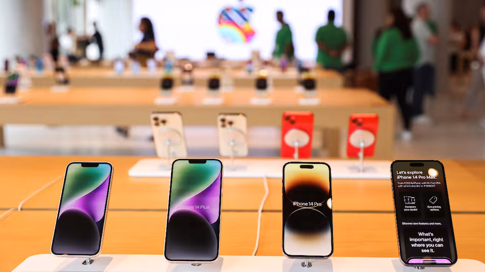 iphone reuters 1701780120811
