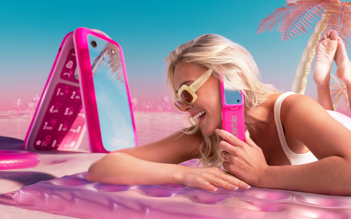 HMD Barbie Phone