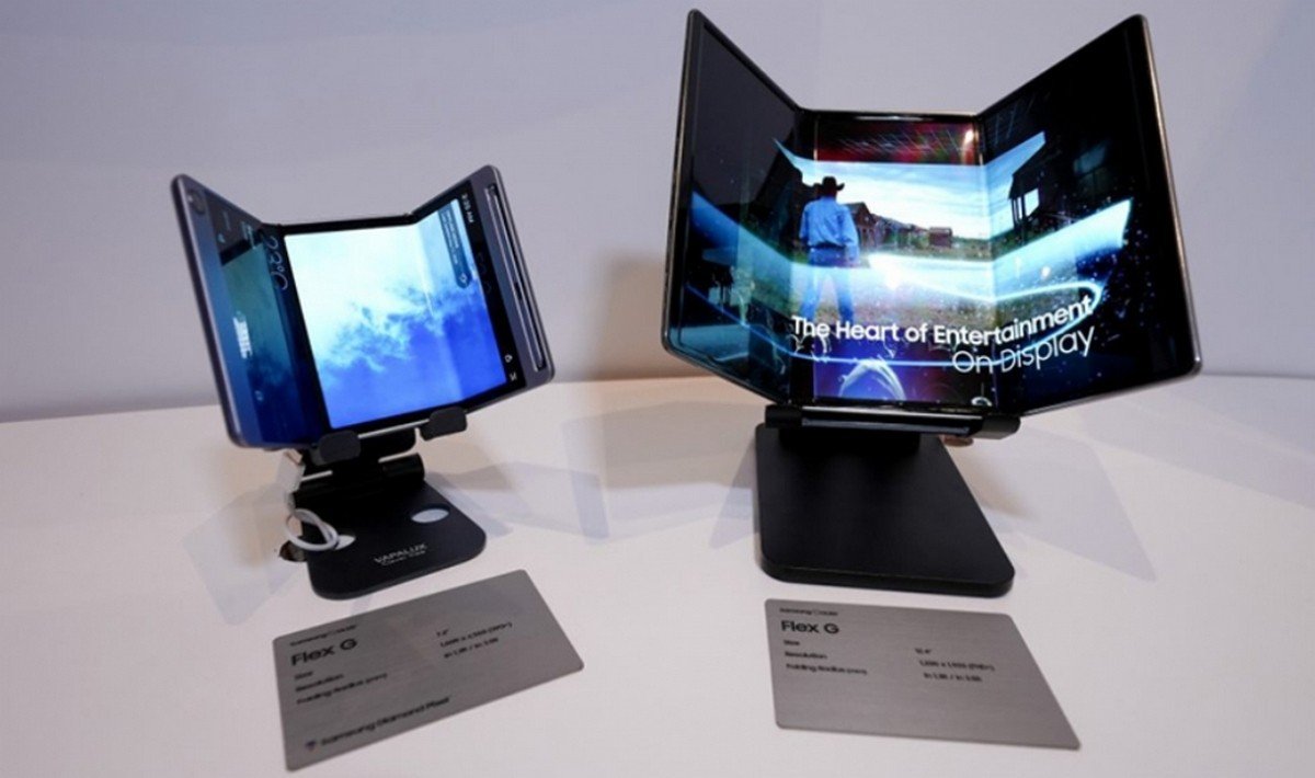 Samsung tri fold