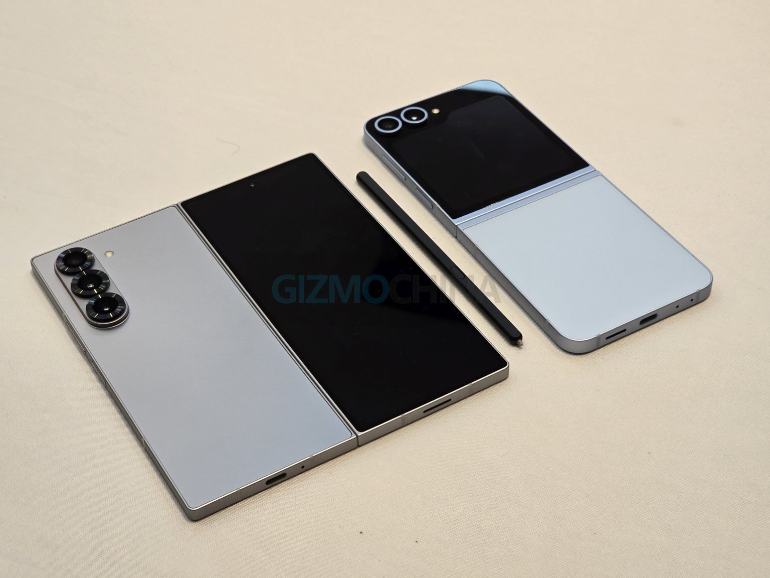 تسريب ألوان وخيارات تخزين هواتف Galaxy Z Fold 7