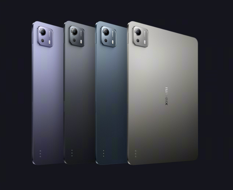 يتوفر جهاز Pad 7S Pro بألوان الأسود