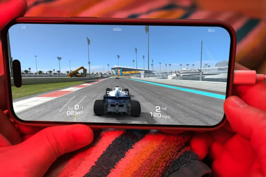 هل هاتفك موصول بالشاحن طوال الوقت؟ يكشف الخبراء عن السبب العلمي وراء تلف البطارية 15 تلف البطارية