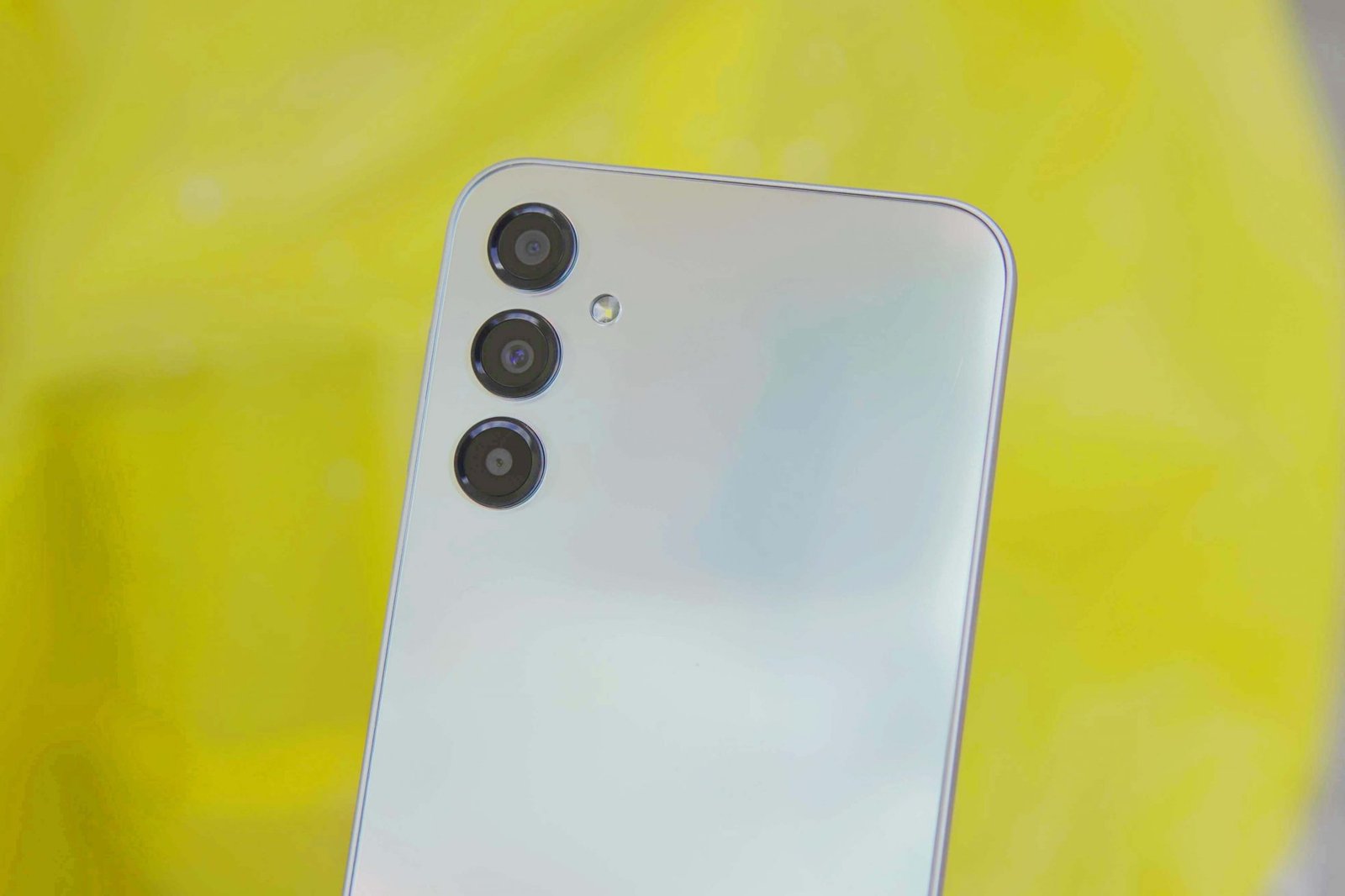 مواصفات و سعر تليفون سامسونج a24 في مصر: ألوان و رام 8 أو 6... 12 3 A24 Camerass 2048x1365 1