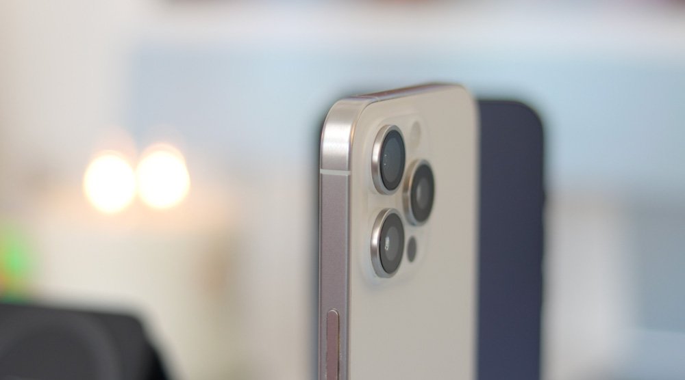 سعر iphone 15 pro max egypt: المراجعة الكاملة 13 Camera Bump