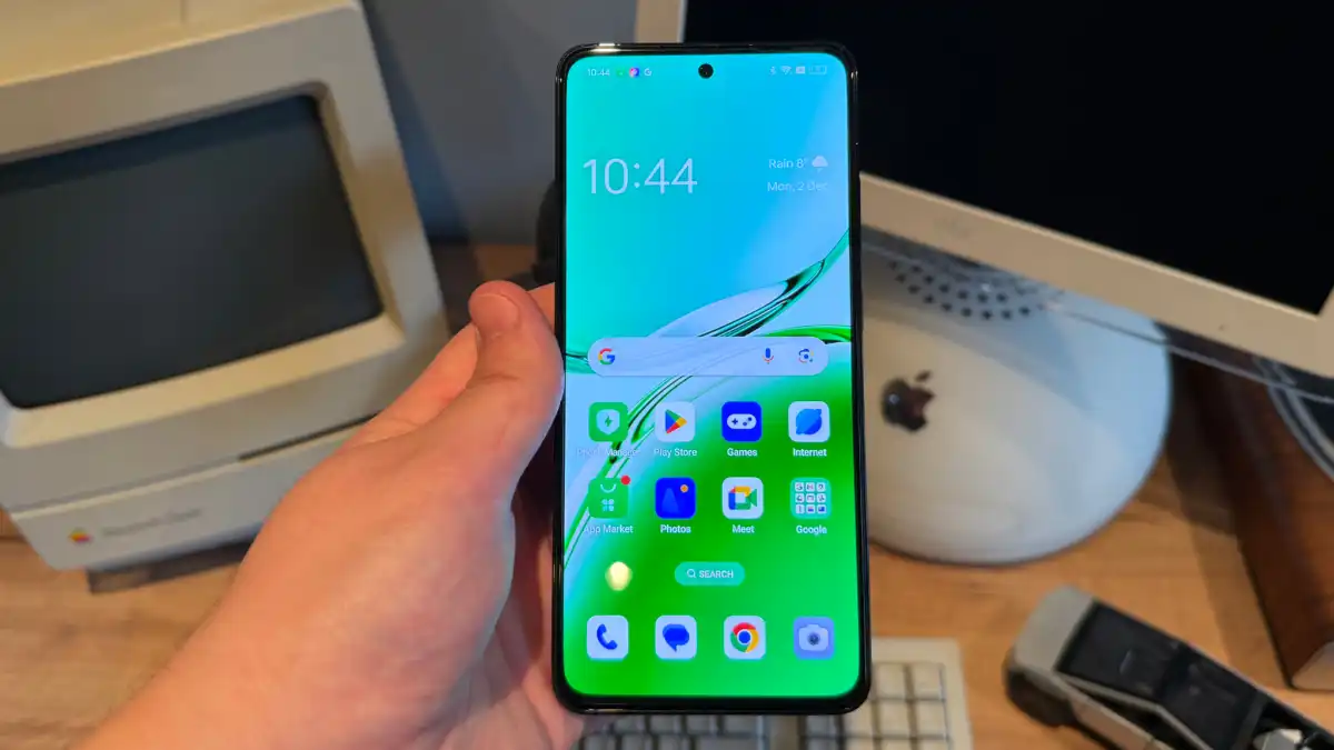 مراجعة كاملة اوبو رينو 12: التميز بأسعار معقولة، إعادة تعريف 4 Oppo Reno 12 FS Home Page