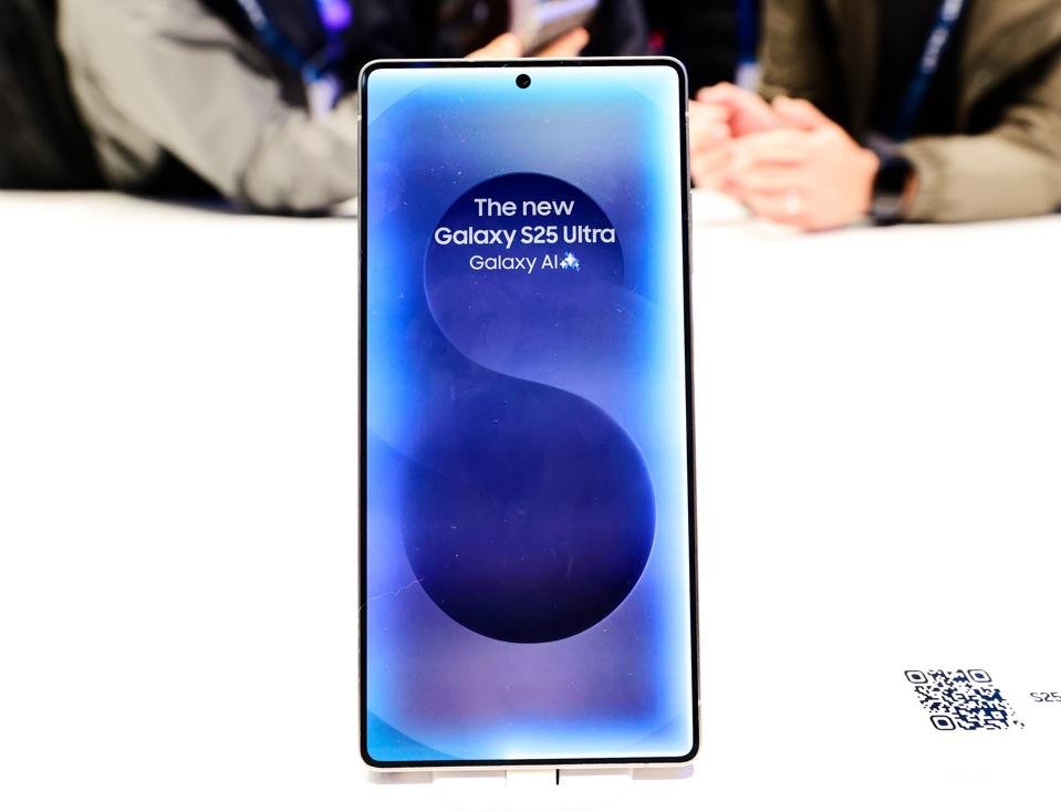 هذا العرض المبكر من الجمعة السوداء يخفض سعر هاتف Galaxy S25 Ultra إلى مستوى قياسي جديد، ولكن ليس لفترة طويلة 3 Samsung Confirms Galaxy S25 Ultra Early Black Friday Price Drop