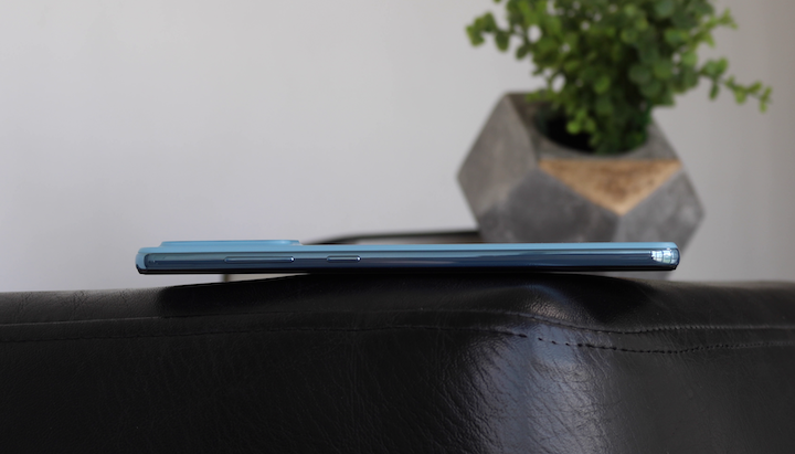 Samsung Galaxy A72 Review 11