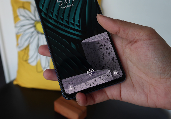 Samsung Galaxy A72 Review 23