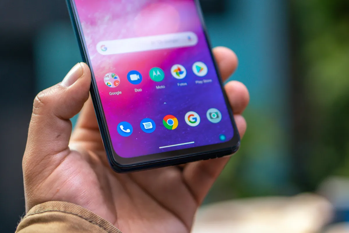 كيفية تسريع هاتفك الأندرويد البطيء (وتوفير المال في الجمعة السوداء) 2 motorola one hyper fotos 8