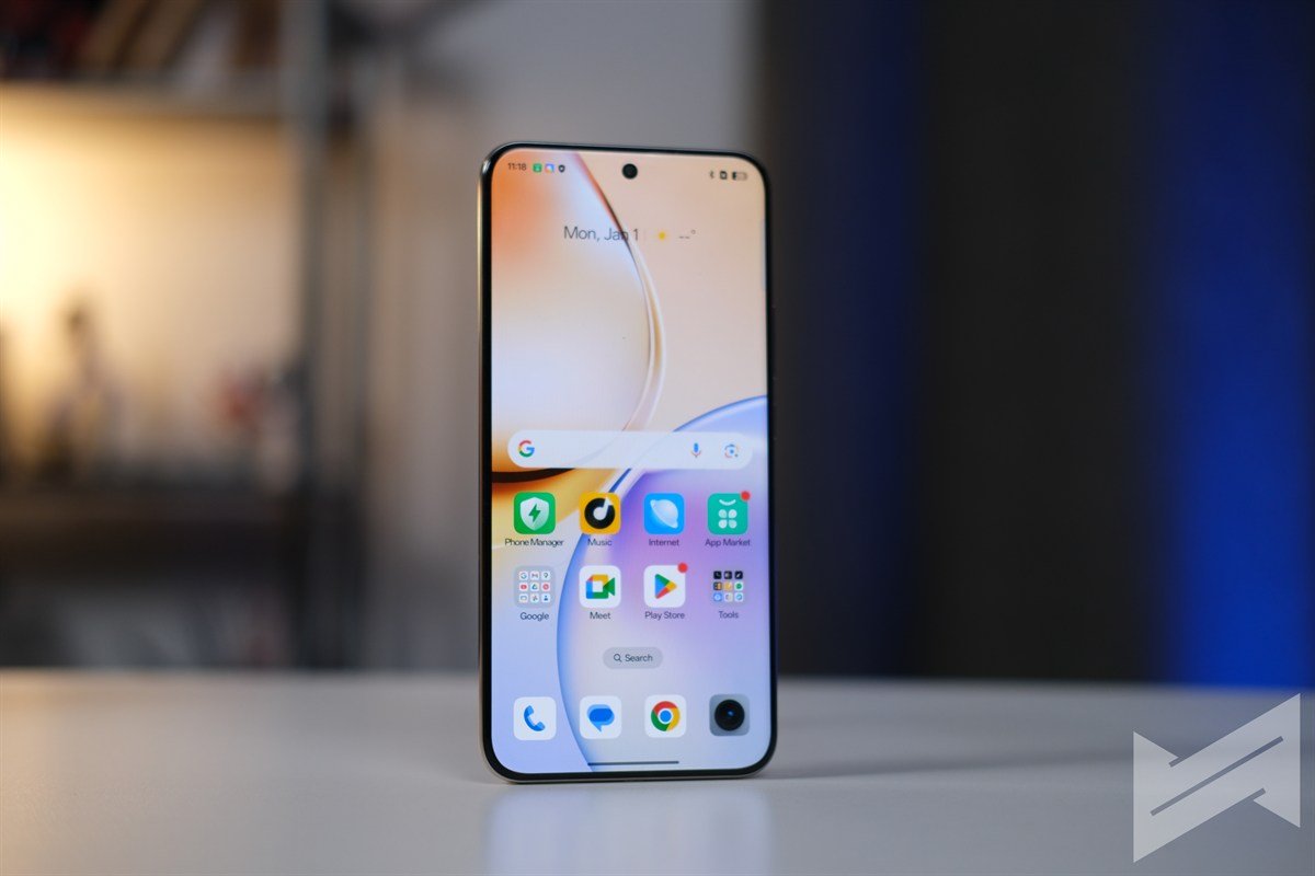 ريلمي 14 برو بلس: الملك الجديد للفئة المتوسطة؟ 25 realme 14 pro 5G 23