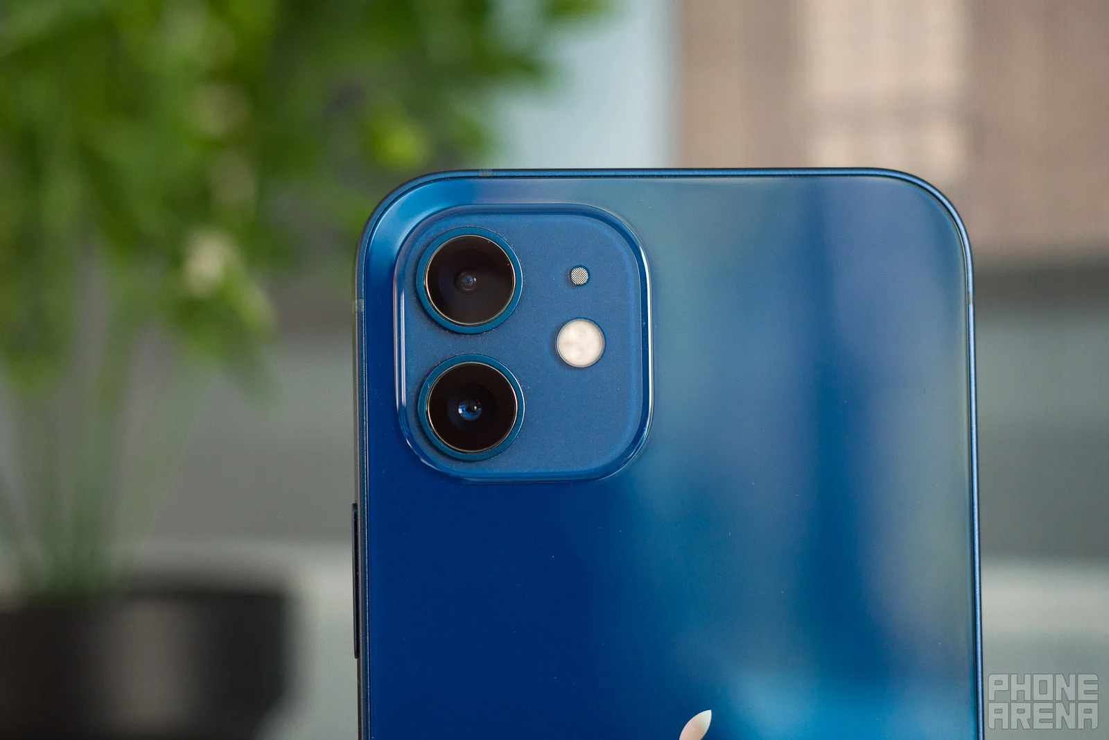 Apple iPhone 12 الكاميرا