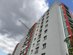 سعر اوبو رينو 7 في مصر 5G: مواصفات Oppo Reno 7 و عيوبه 14 NextPit Oppo Reno 7 4G main camera 64MP test day 1 scaled 1