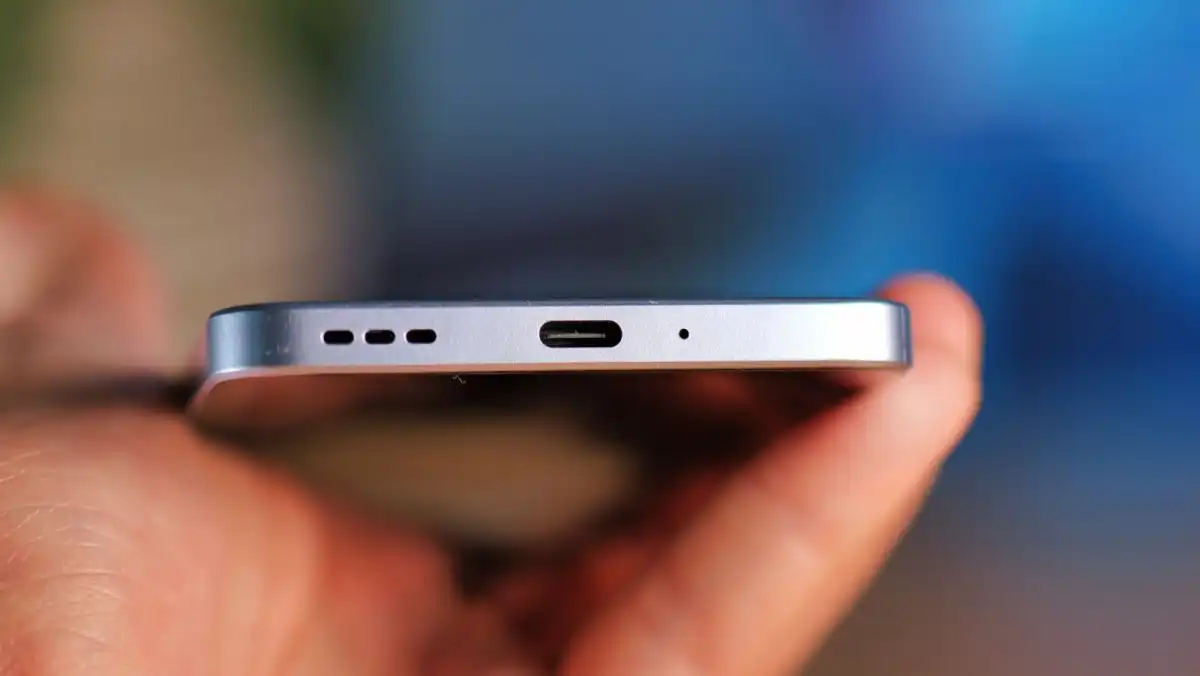 Oppo Reno11 F 5G review 14