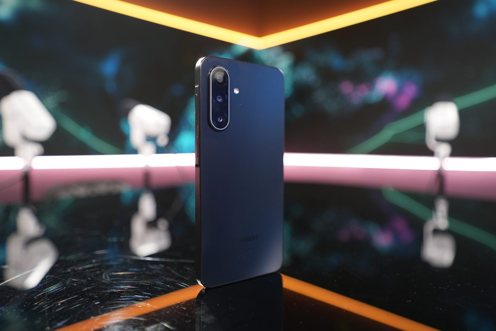 6 من افضل تليفون سامسونج و ارخصها في السوق 25 dsc00164 scaled