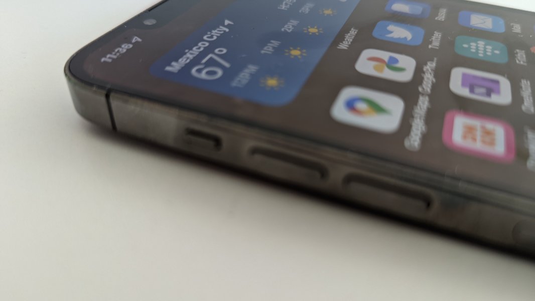 سعر و مواصفات ايفون 13 في مصر و السعودية 256 جيجا: سعر ايفون 13 19 iphone13pro side switch