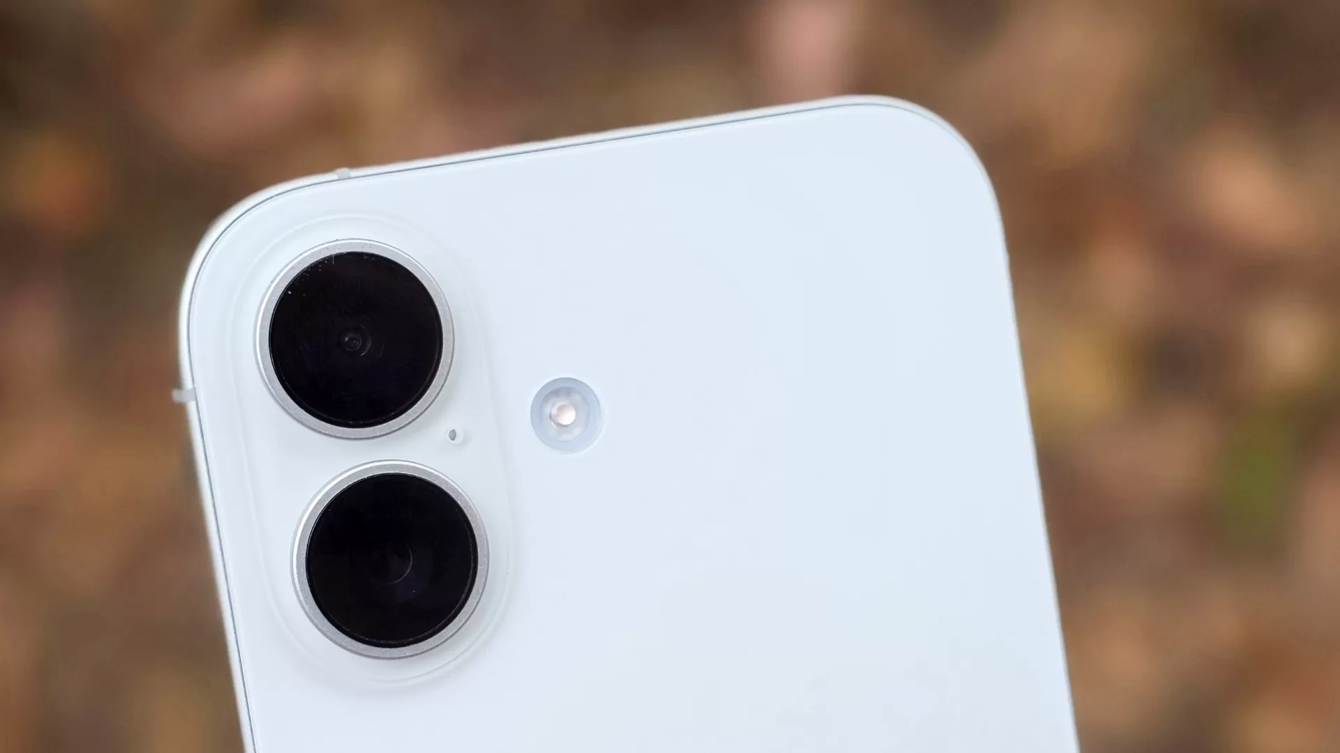 سعر و مواصفات iPhone 17 - مميزات و عيوب أيفون 17 2 AppleiPhone17 الكاميرا