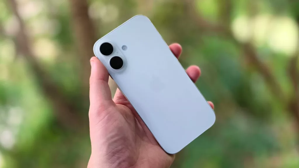 سعر و مواصفات iPhone 17 - مميزات و عيوب أيفون 17 1 AppleiPhone17 تصميم