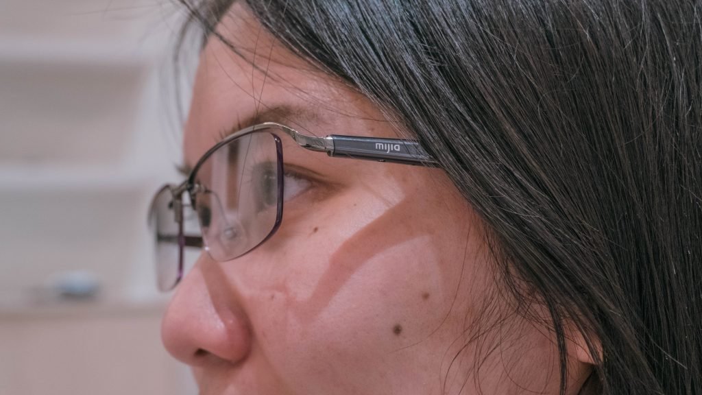 مراجعة نظارات ميجيا الصوتية الذكية: انغمس في عالم الموسيقى 4 GadgetMatch Xiaomi Mijia Smart Audio Glasses 5 1024x576 1