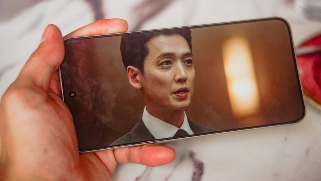 سعر HONOR Magic8 Lite - مواصفات هونر ماجيك 8 لايت 6 gadgetmatch 20260108 honor magic 8 lite 1 1024x576 1