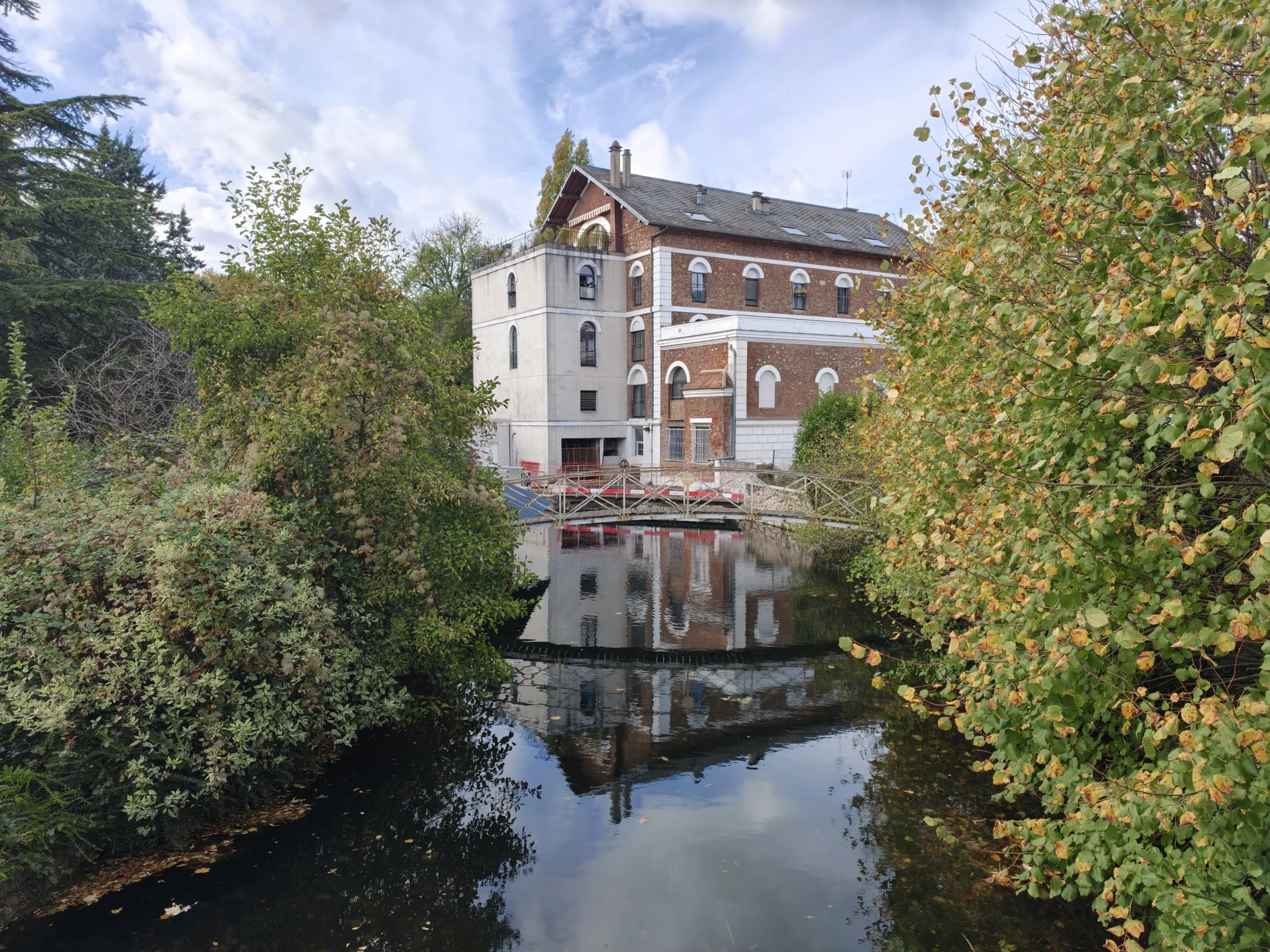 مراجعة هاتف Oppo Find X9 Pro: مصور بارع يفتقر إلى بريق معين 51 img20251024150858 copie scaled