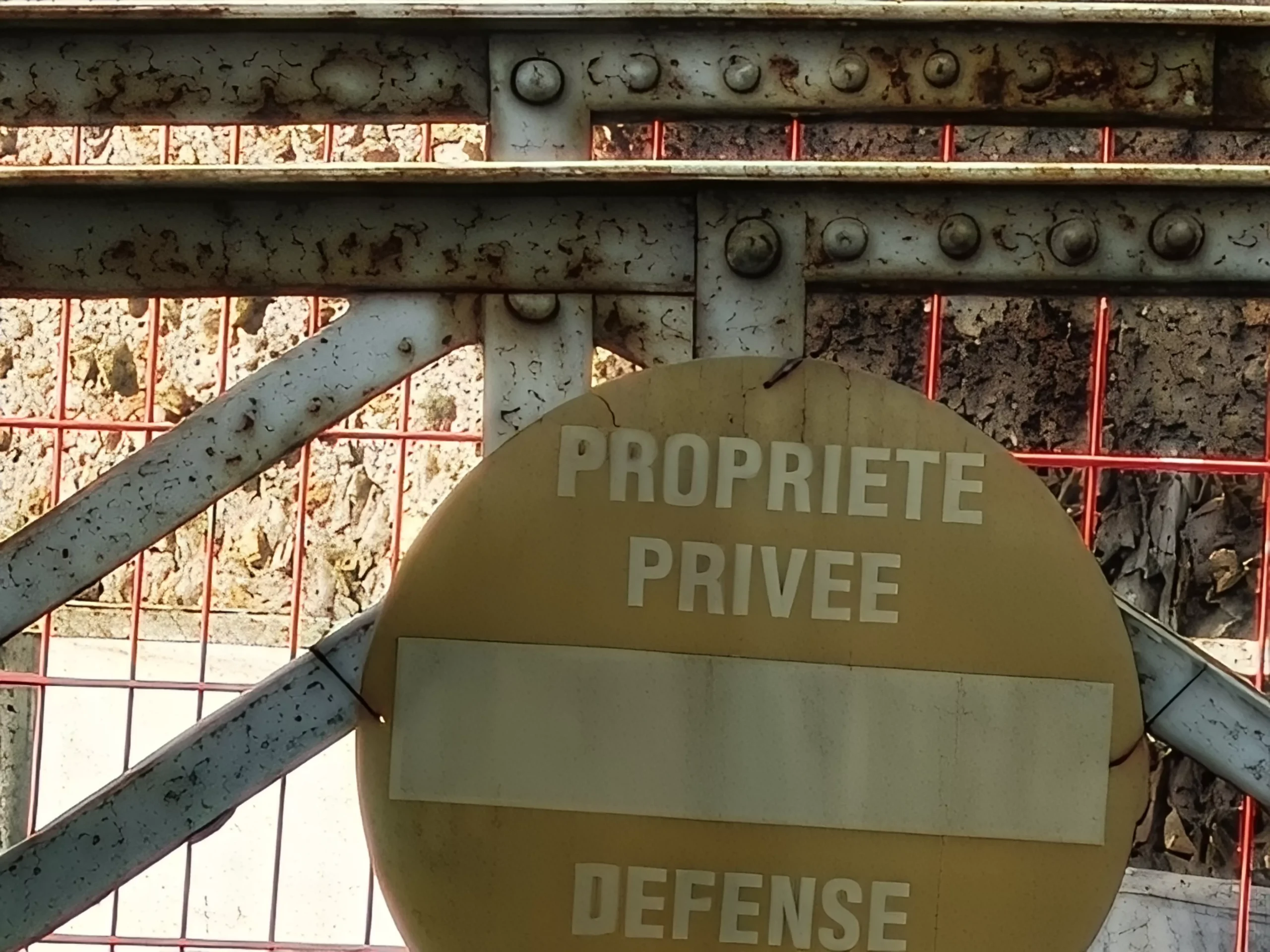 مراجعة هاتف Oppo Find X9 Pro: مصور بارع يفتقر إلى بريق معين 67 img20251024150929 copie scaled