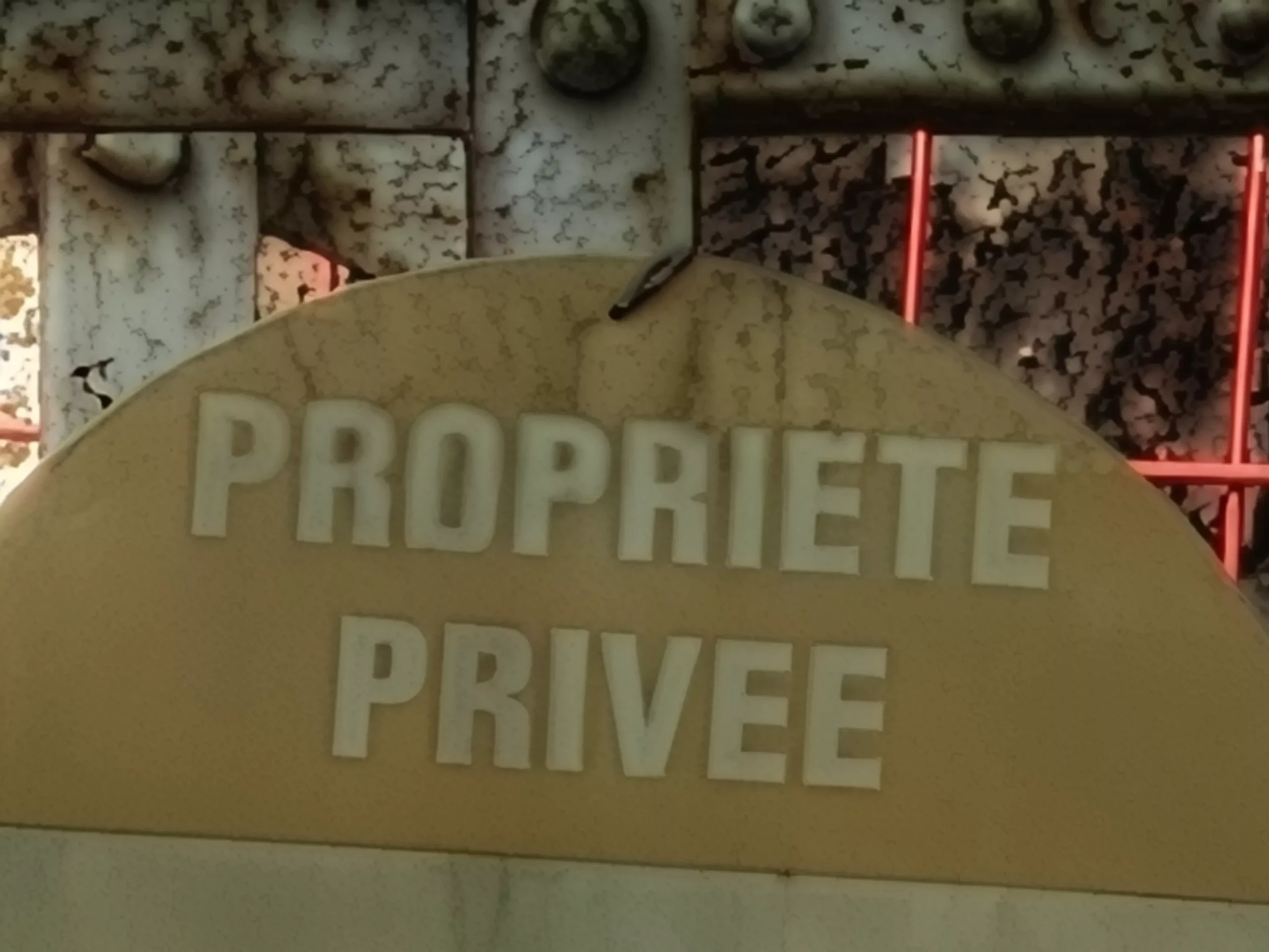 مراجعة هاتف Oppo Find X9 Pro: مصور بارع يفتقر إلى بريق معين 68 img20251024150954 copie scaled