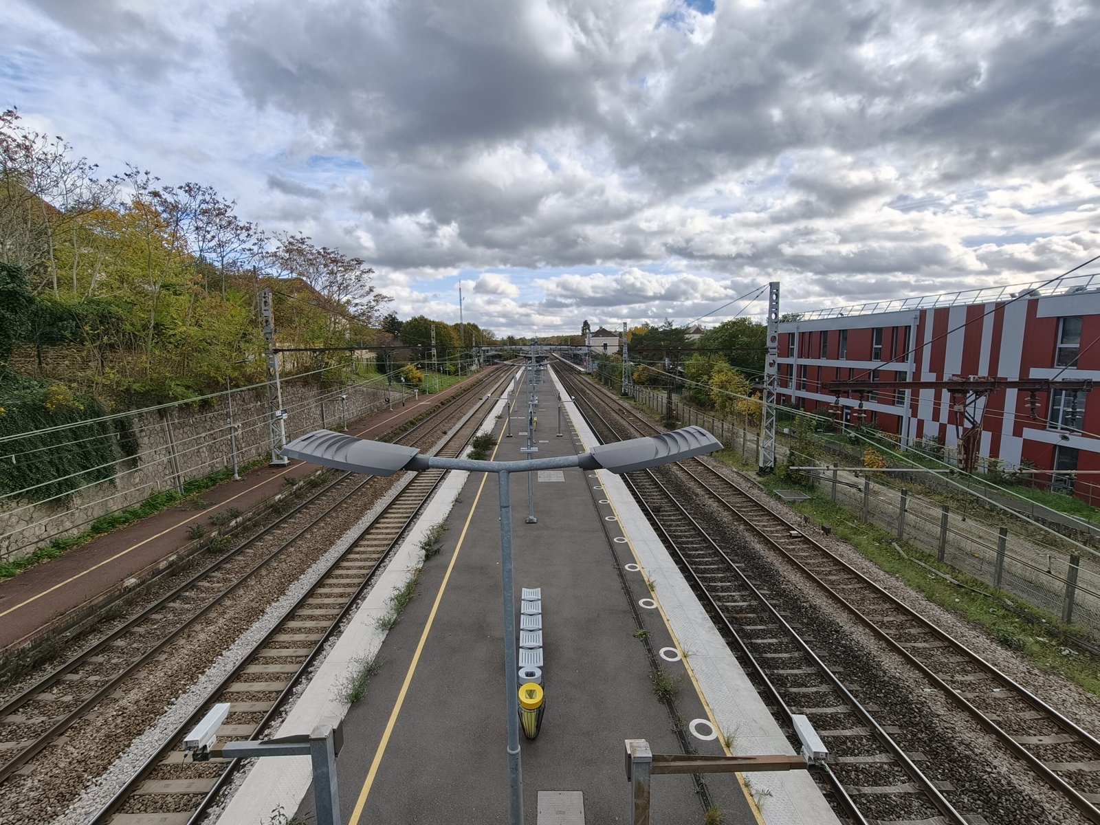 مقارنة بين هاتف OPPO Find X9 Pro وهاتف Samsung Galaxy S25 Ultra 16 img20251024154327 2 scaled