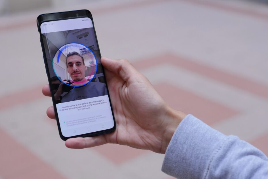 مراجعة هاتف Oppo Find X: جمال هيلين، ونقاط ضعفه 3 oppo find x p9130398