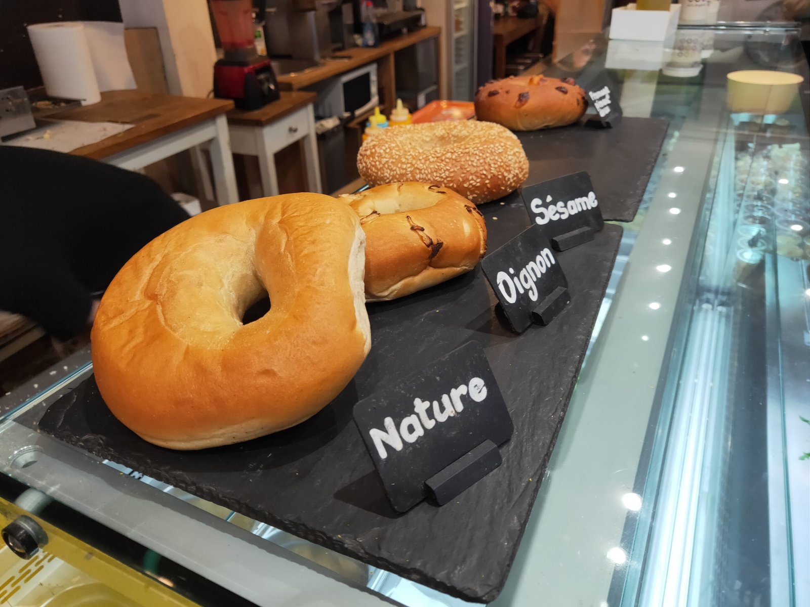 مراجعة هاتف Oppo Find X: جمال هيلين، ونقاط ضعفه 25 oppo find x photo interieur 3 scaled